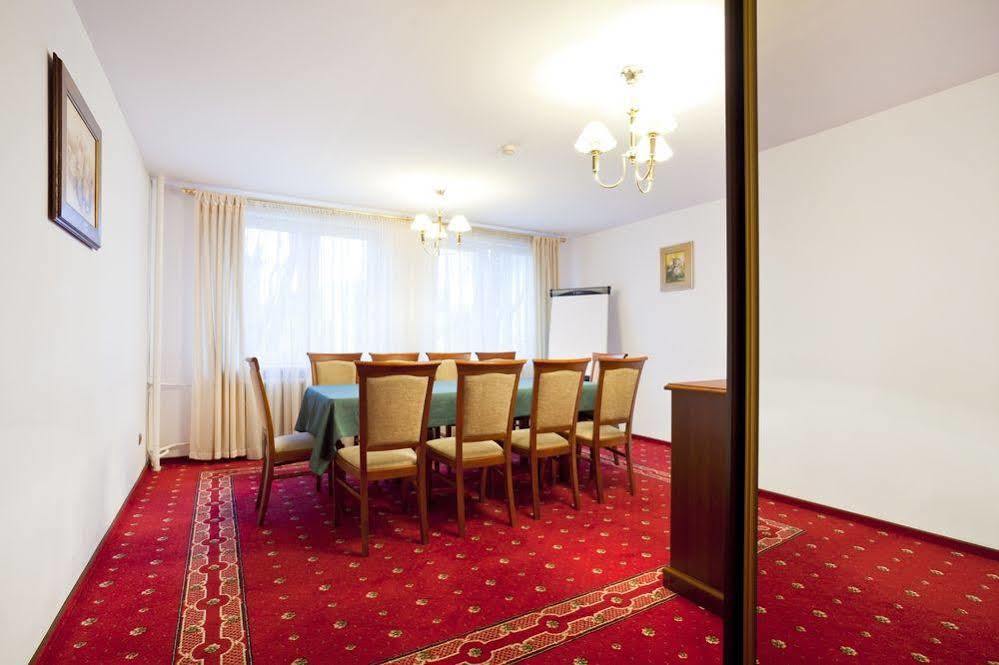 Hotel Huzar Lublin Exterior foto